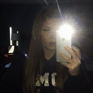 Meet your Posher, Veronica